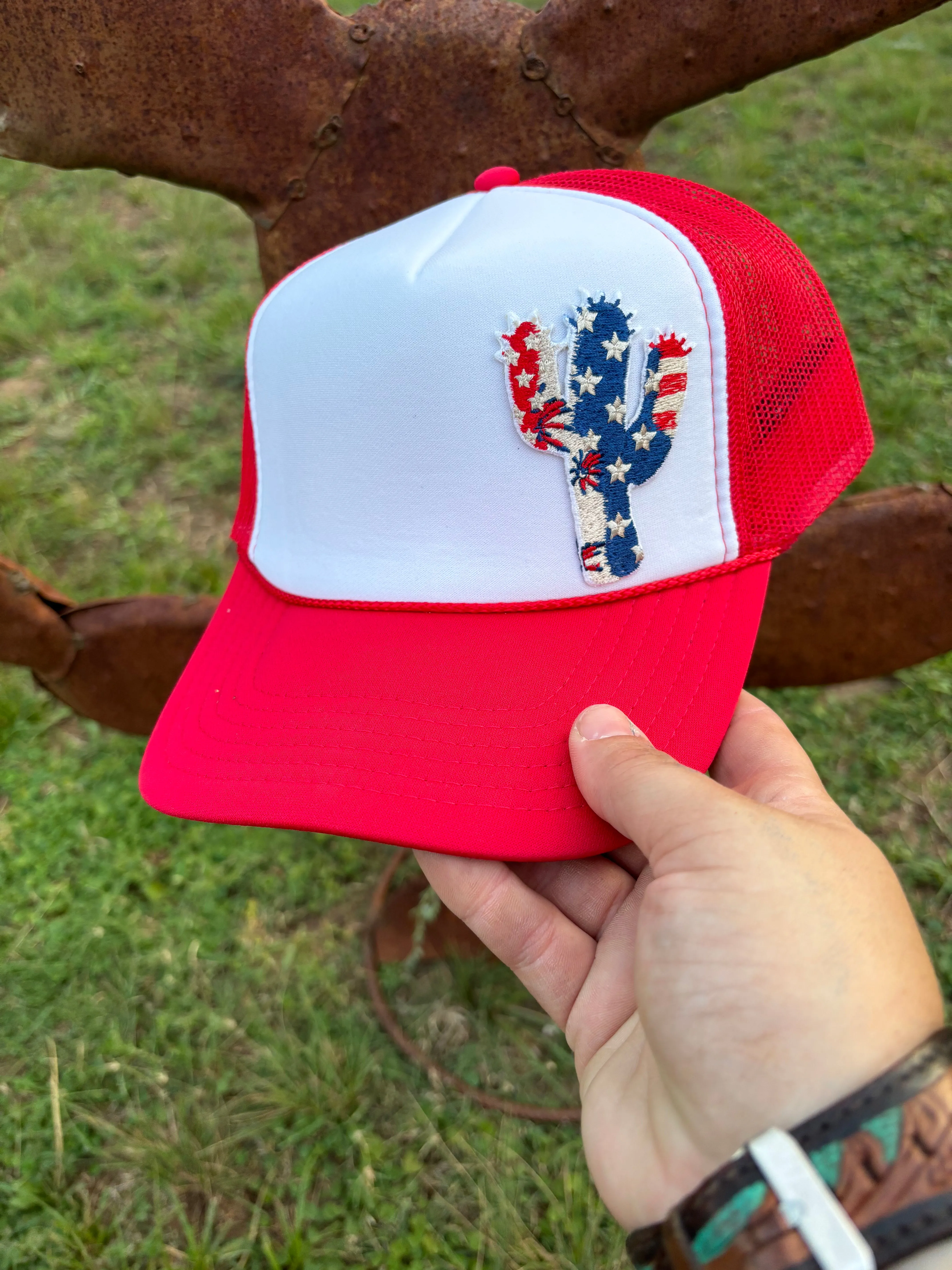 R/W Patriotic Cactus Hat