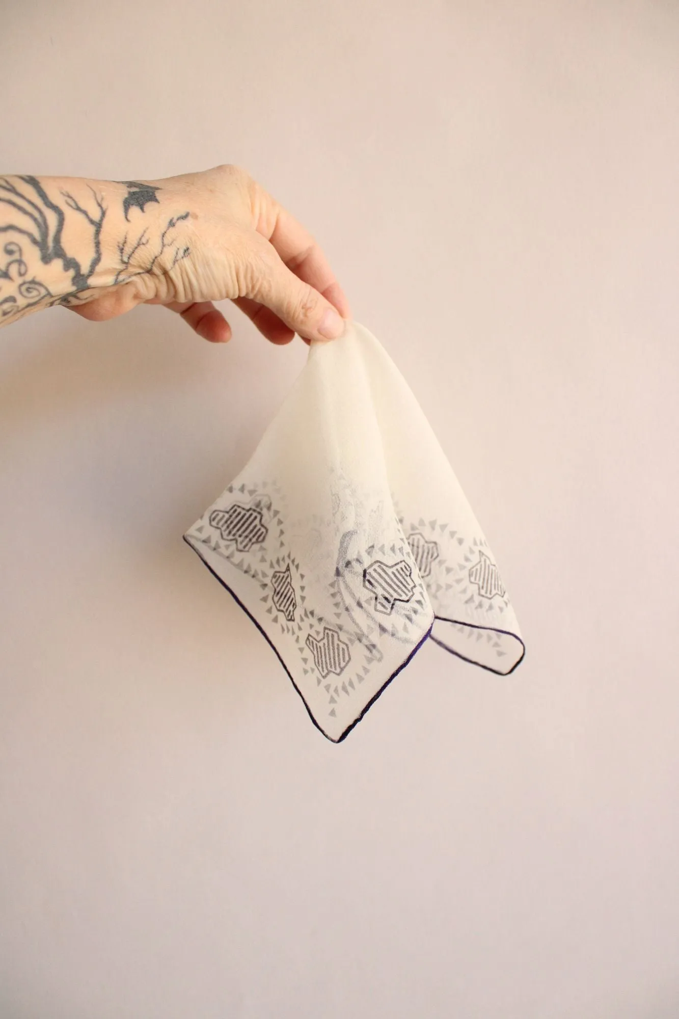 Vintage 1940s Handkerchief in Ivory Silk Chiffon with a Navy Blue pattern