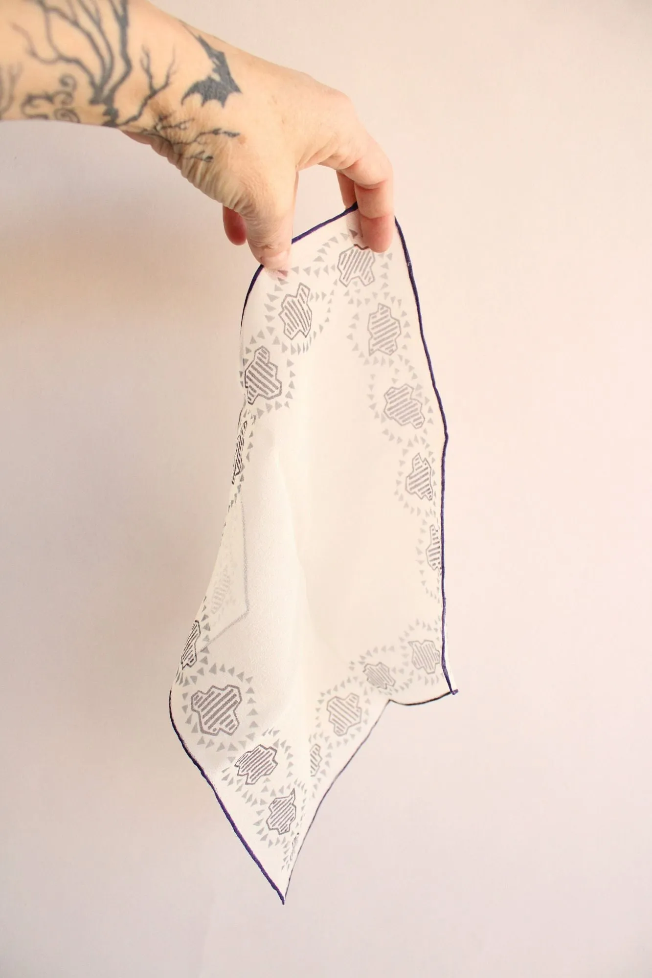 Vintage 1940s Handkerchief in Ivory Silk Chiffon with a Navy Blue pattern