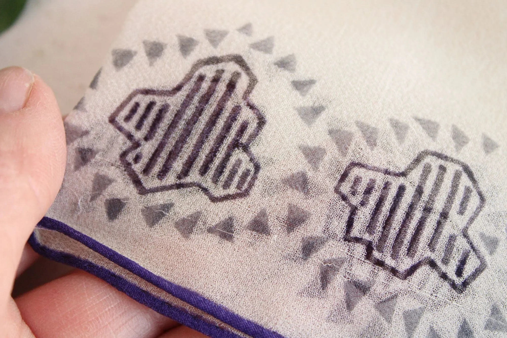 Vintage 1940s Handkerchief in Ivory Silk Chiffon with a Navy Blue pattern